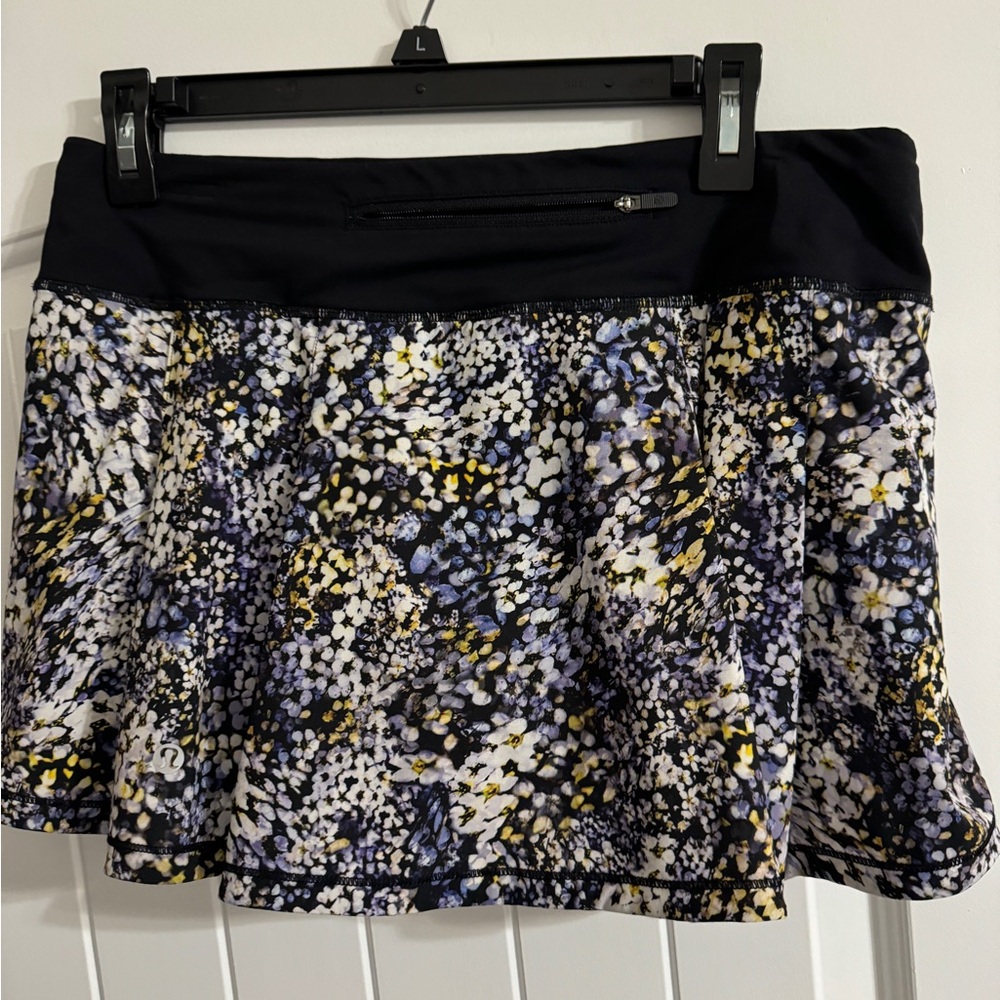 Lululemon pace rival skirt